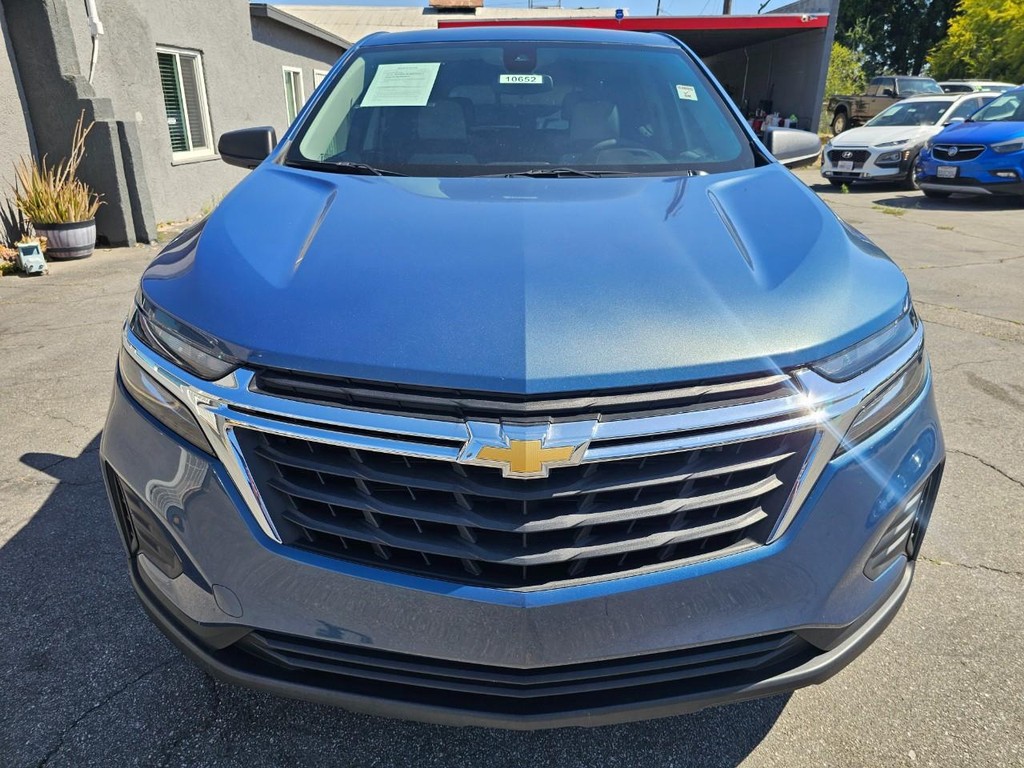 Chevrolet Equinox Vehicle Full-screen Gallery Image 8