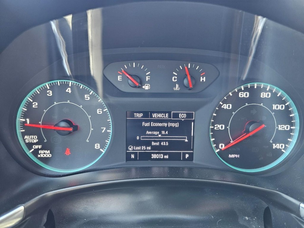 Chevrolet Equinox Vehicle Full-screen Gallery Image 18