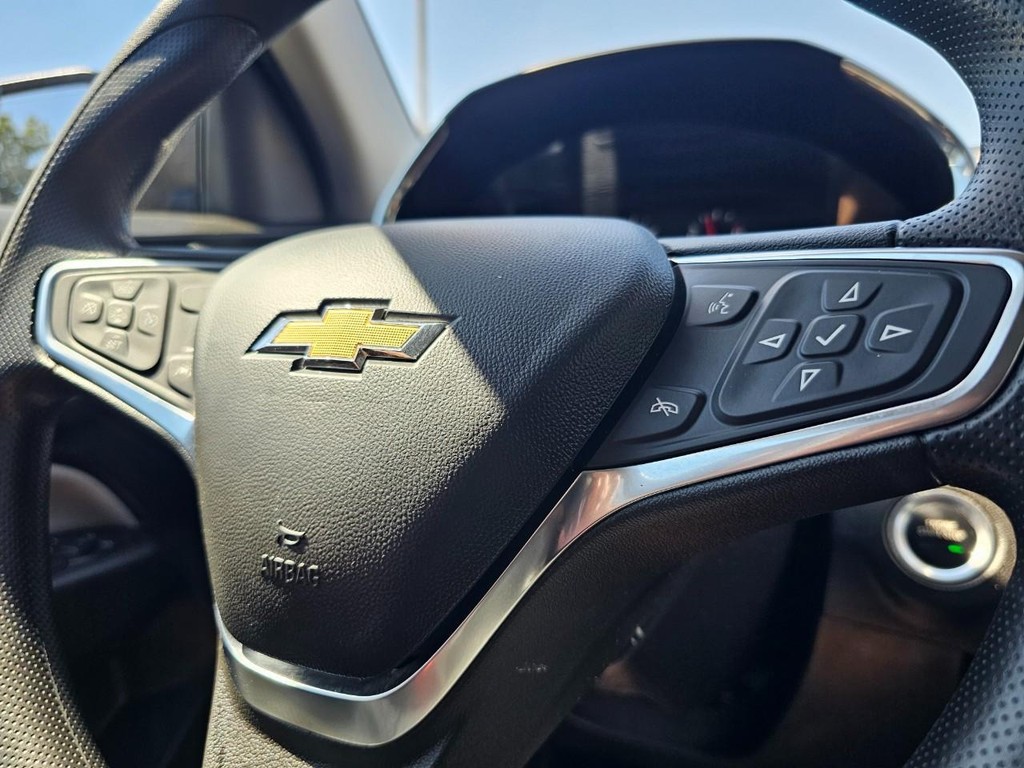 Chevrolet Equinox Vehicle Full-screen Gallery Image 20