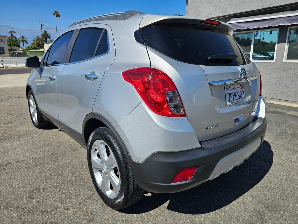 Buick Encore Vehicle Full-screen Gallery Image 3