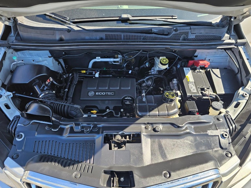 Buick Encore Vehicle Full-screen Gallery Image 33