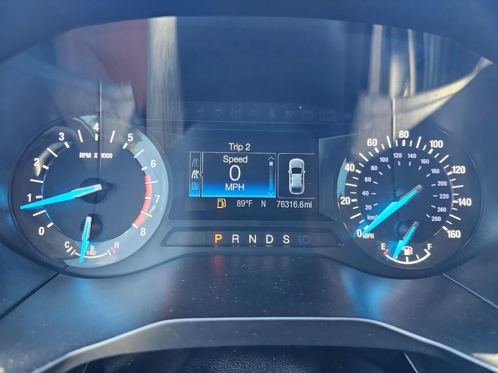 Ford Edge Vehicle Full-screen Gallery Image 21