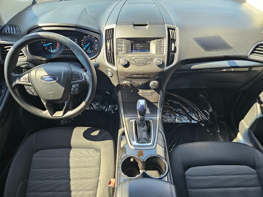 Ford Edge Vehicle Full-screen Gallery Image 26