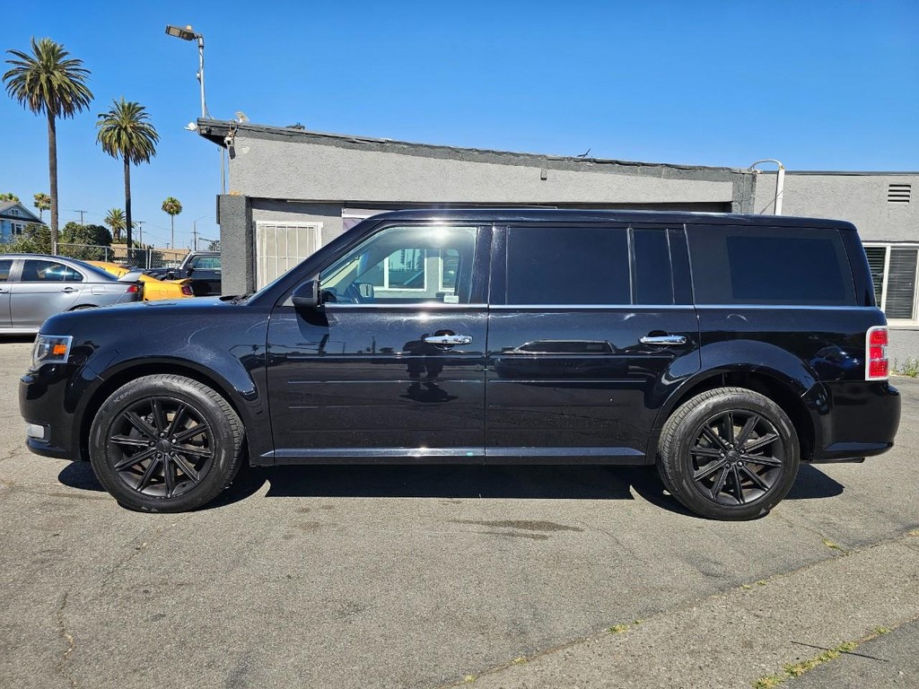 Ford Flex Vehicle Full-screen Gallery Image 2