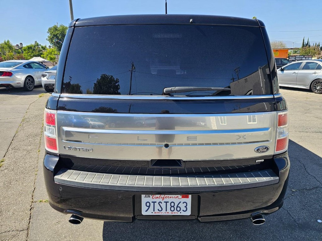 Ford Flex Vehicle Full-screen Gallery Image 4
