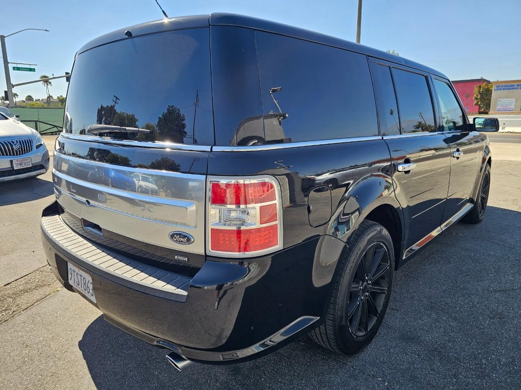 Ford Flex Vehicle Full-screen Gallery Image 5