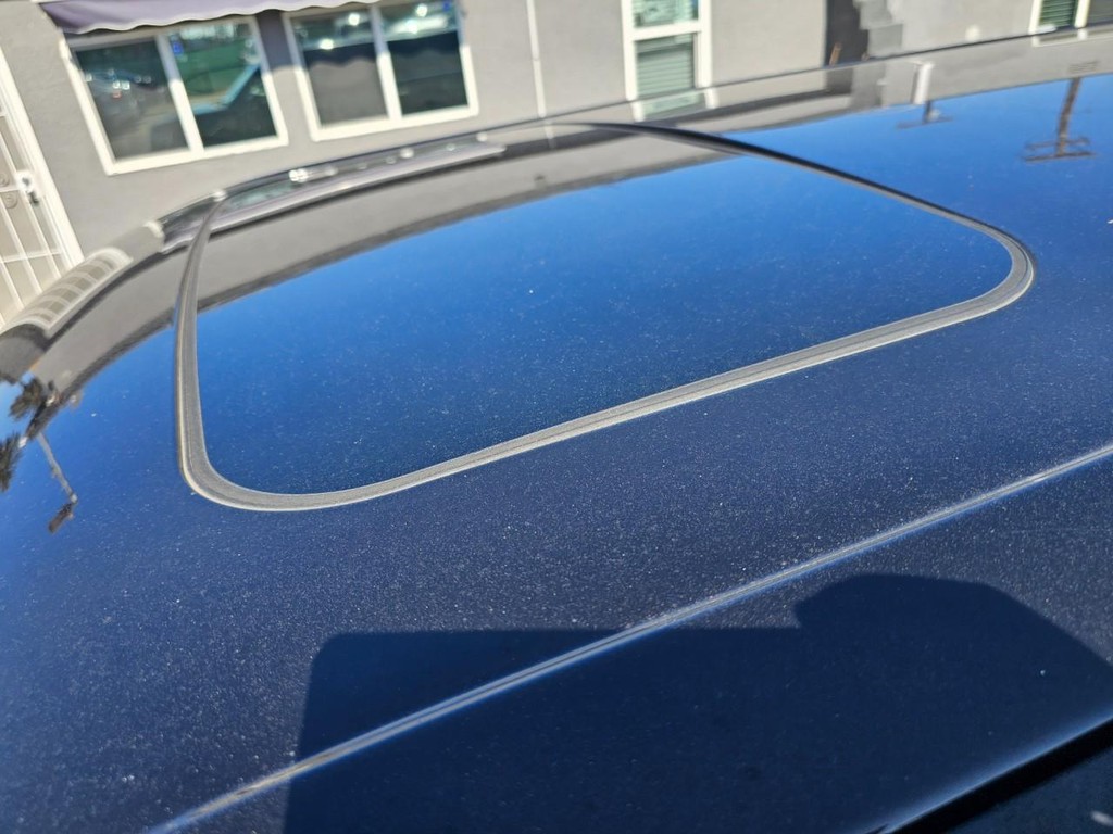 Ford Flex Vehicle Full-screen Gallery Image 15