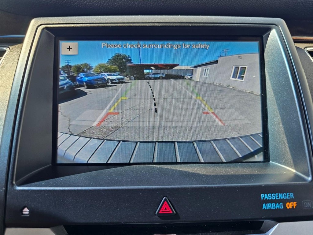 Ford Flex Vehicle Full-screen Gallery Image 24