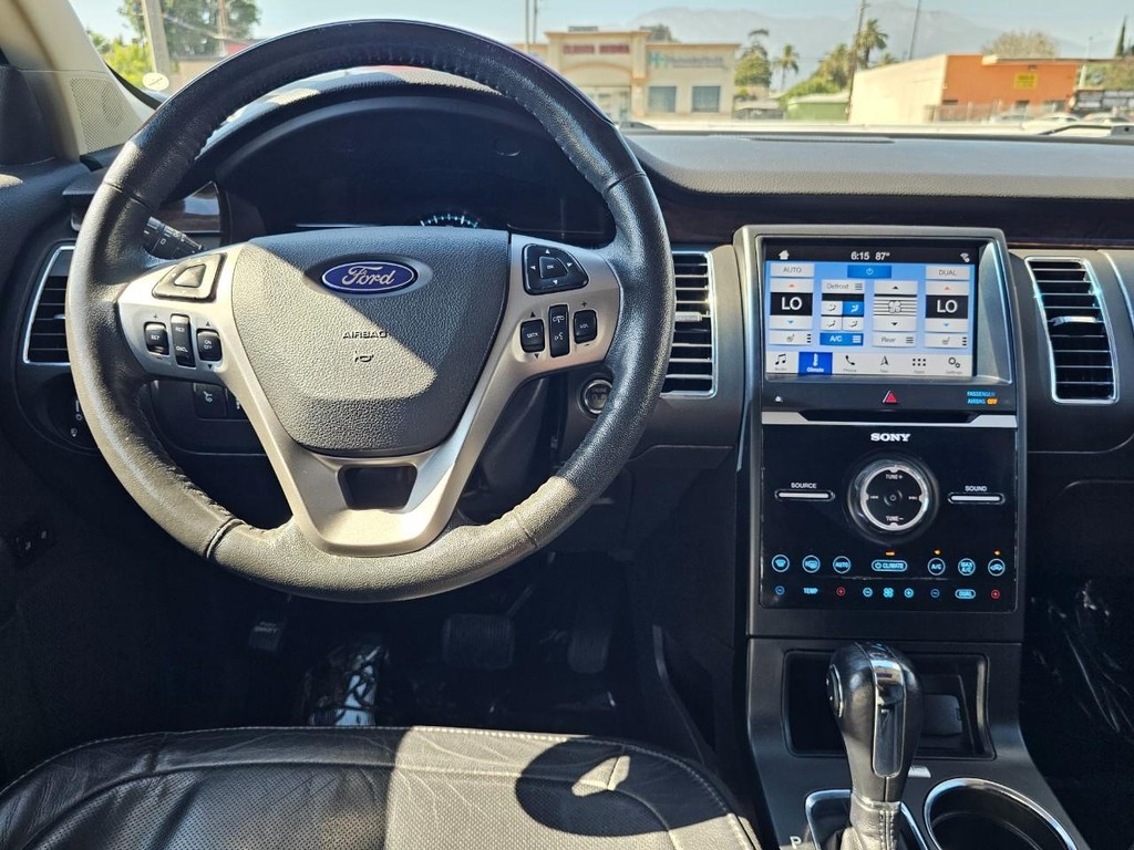 Ford Flex Vehicle Full-screen Gallery Image 29