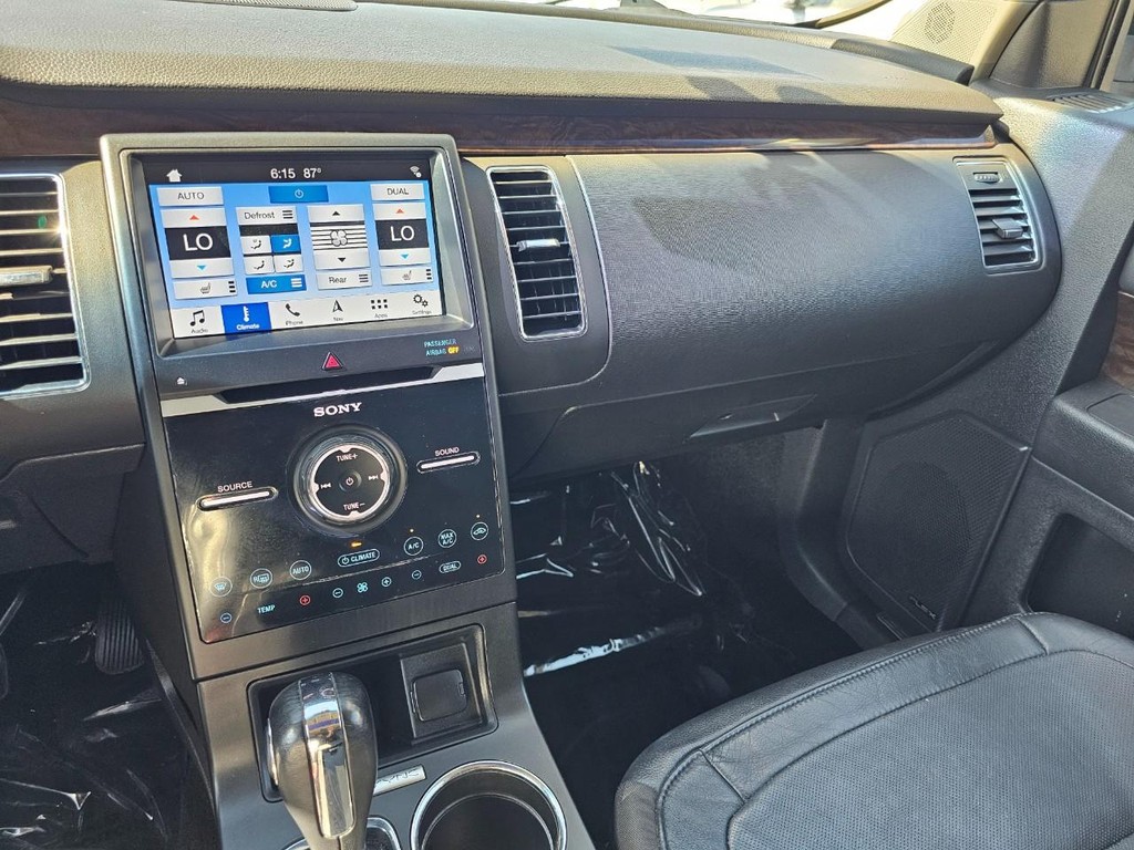 Ford Flex Vehicle Full-screen Gallery Image 32