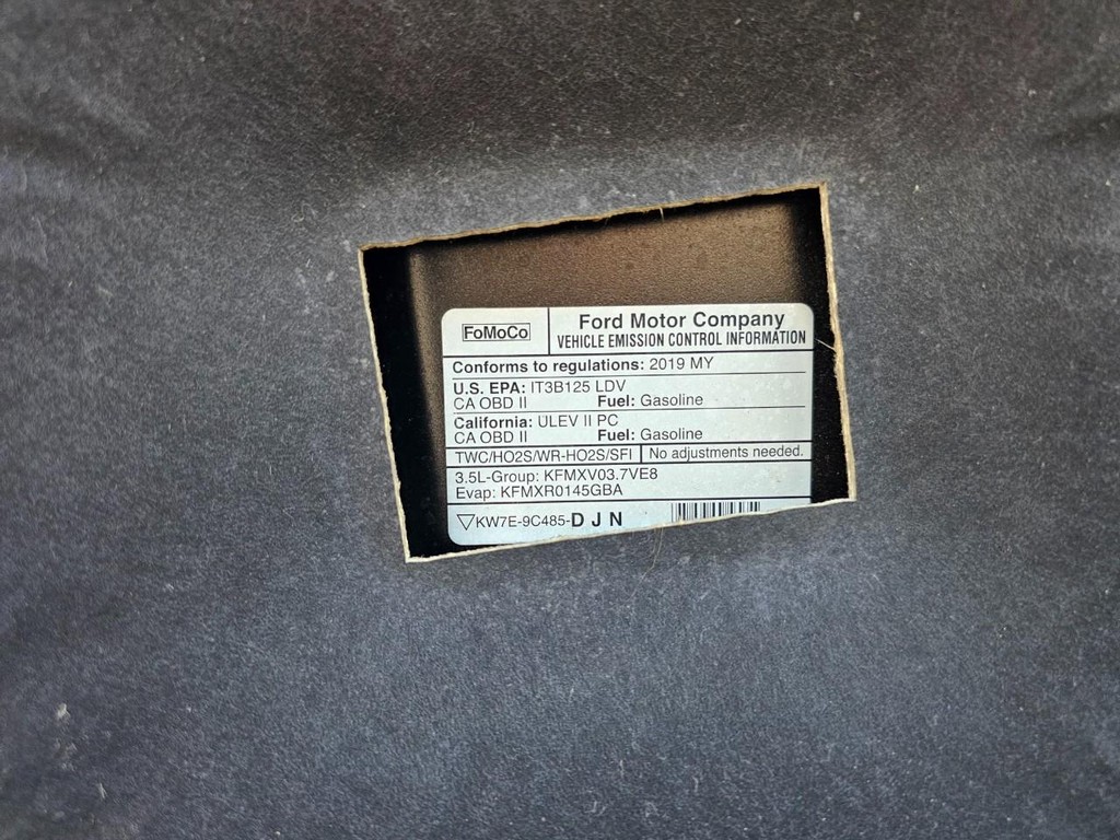 Ford Flex Vehicle Full-screen Gallery Image 38