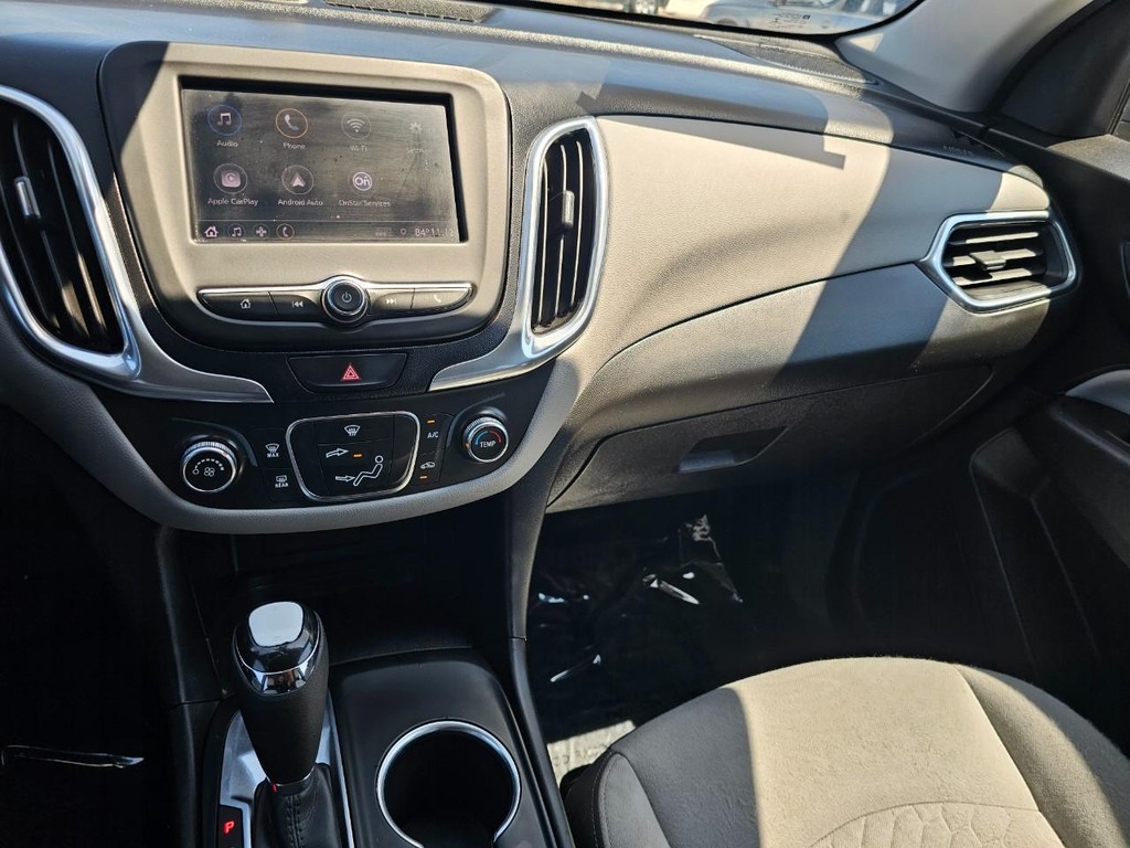 Chevrolet Equinox Vehicle Full-screen Gallery Image 30