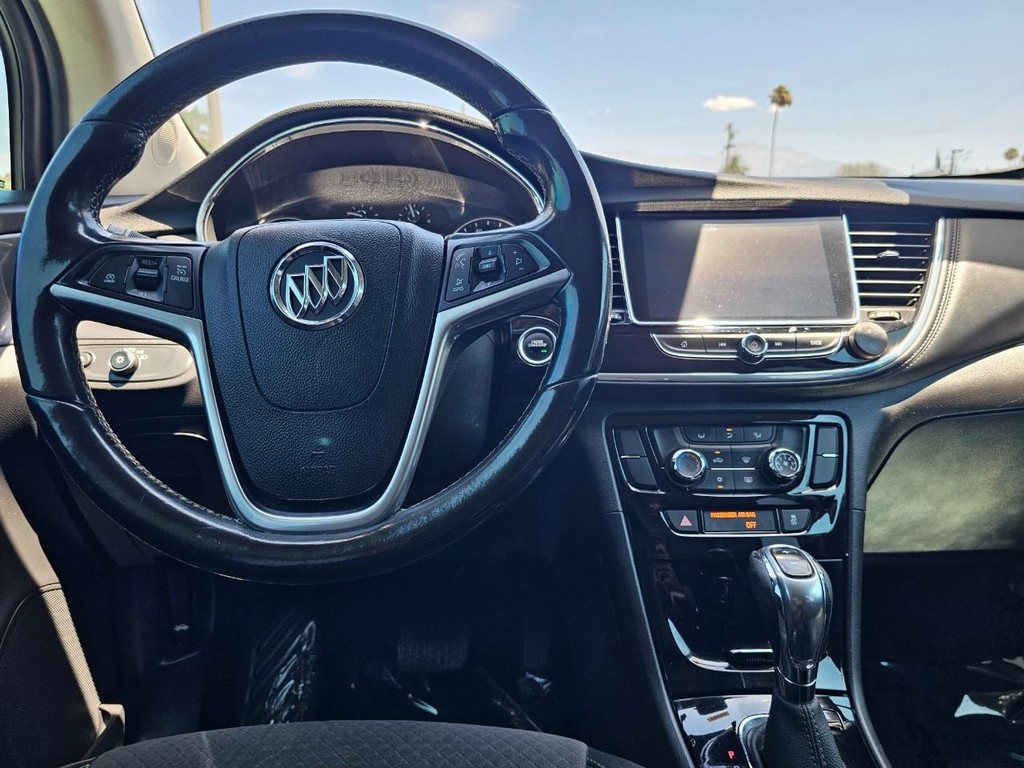 Buick Encore Vehicle Full-screen Gallery Image 25