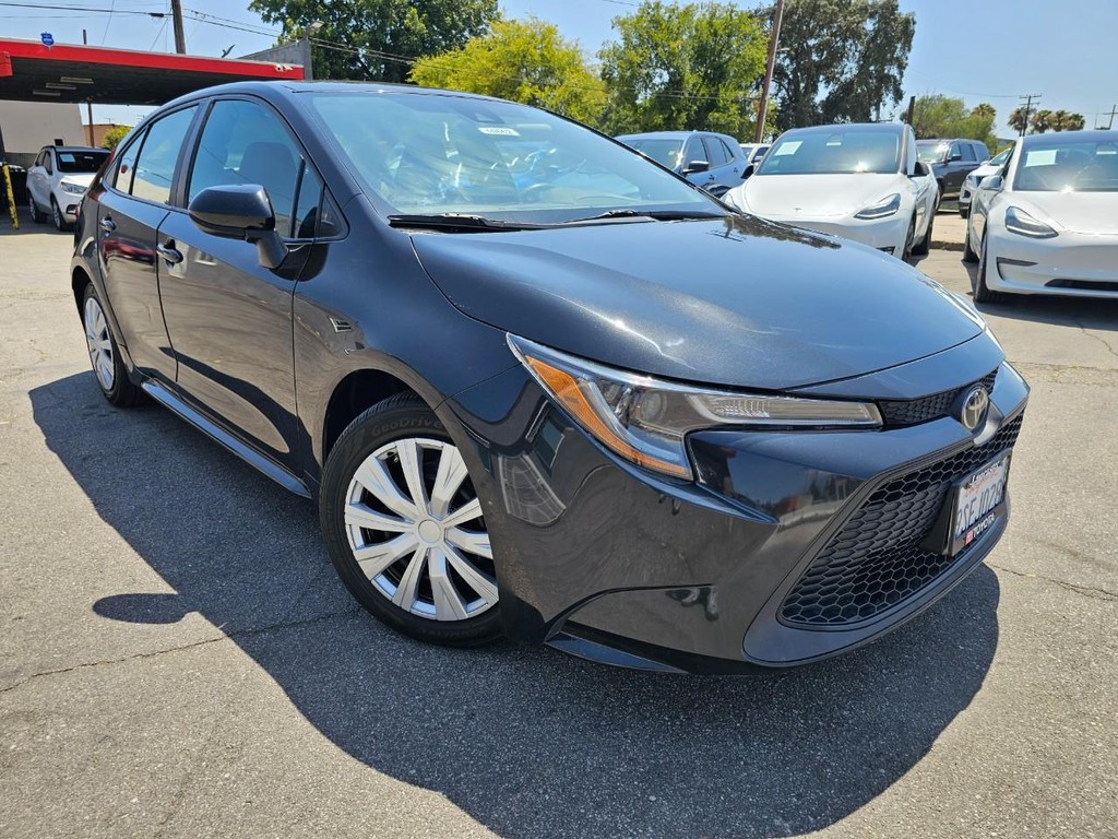 Toyota Corolla Vehicle Full-screen Gallery Image 7