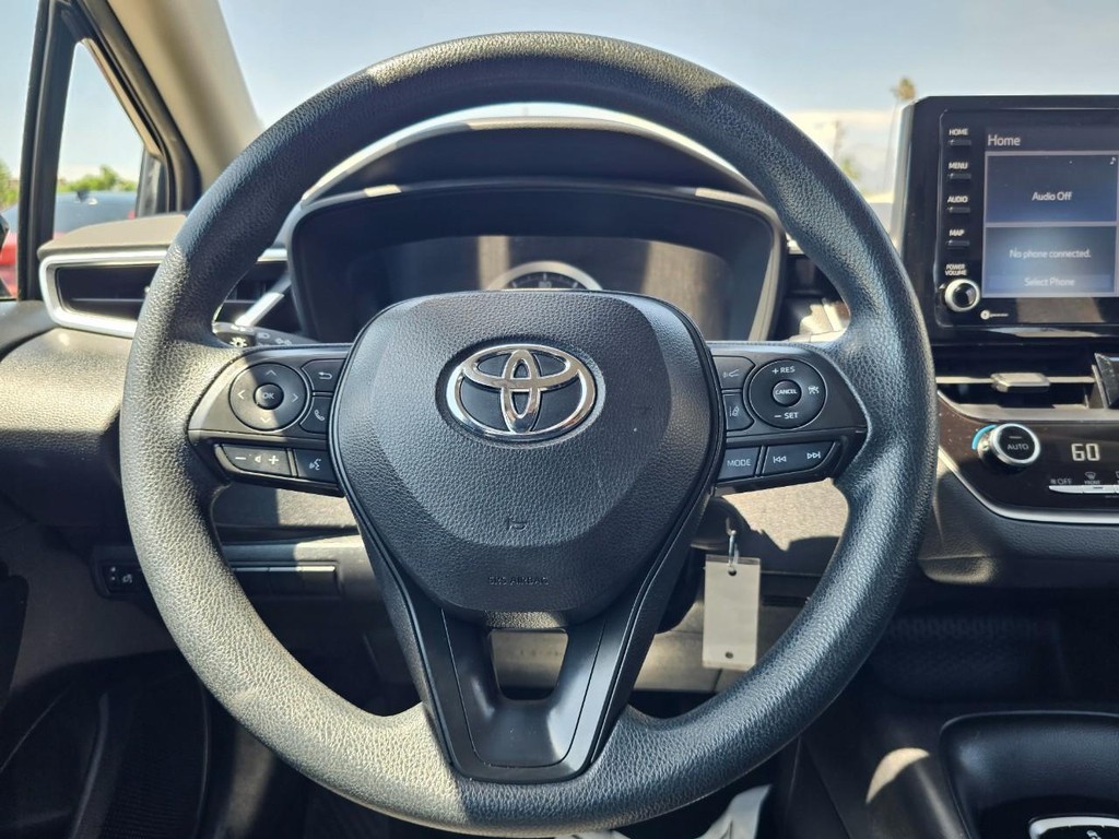 Toyota Corolla Vehicle Full-screen Gallery Image 28