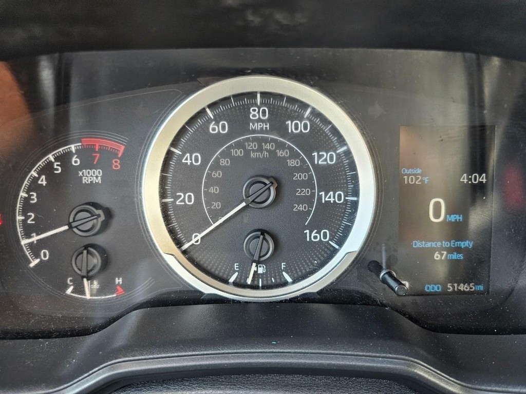 Toyota Corolla Vehicle Full-screen Gallery Image 20
