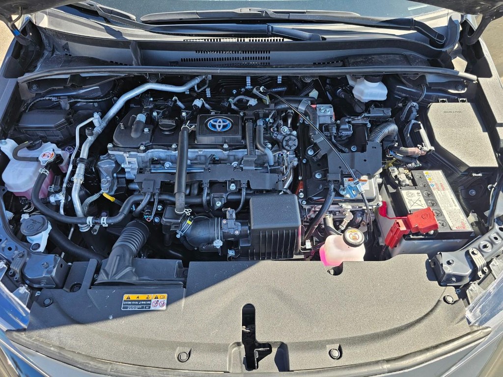 Toyota Corolla Vehicle Full-screen Gallery Image 36