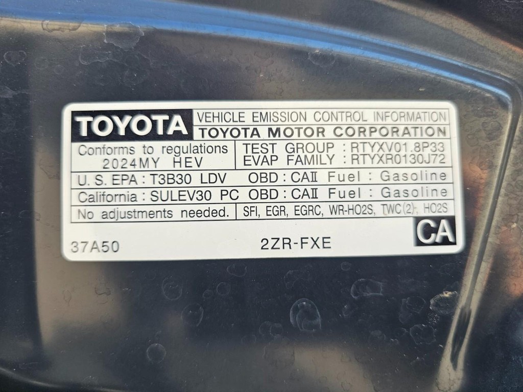 Toyota Corolla Vehicle Full-screen Gallery Image 37