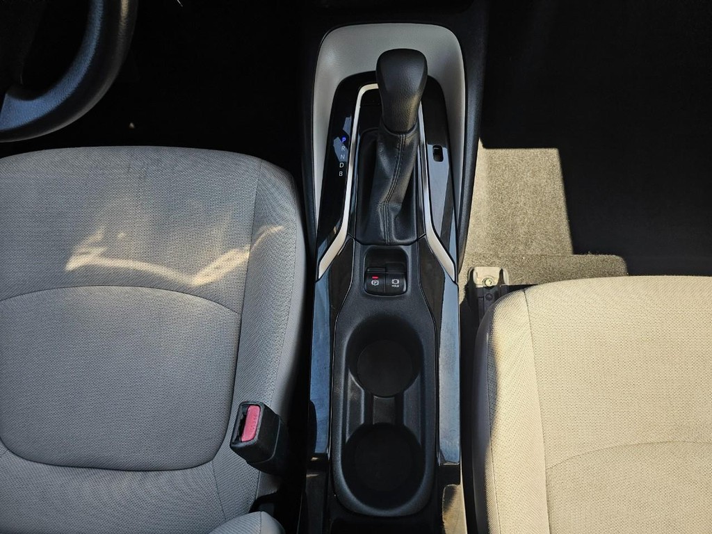 Toyota Corolla Vehicle Full-screen Gallery Image 28