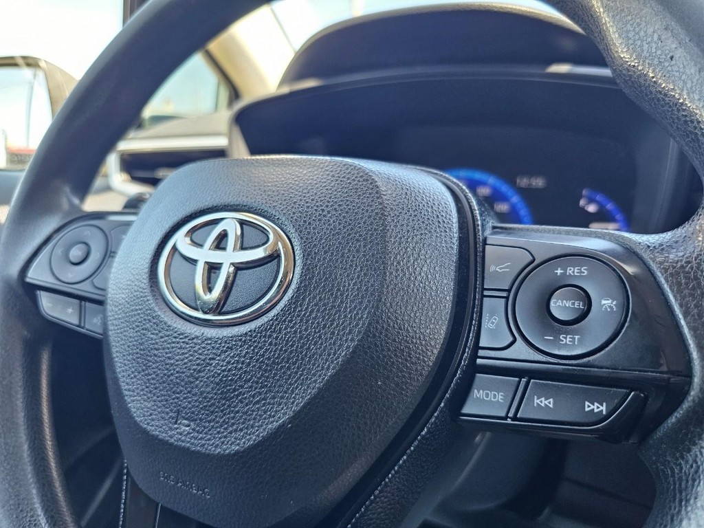 Toyota Corolla Vehicle Full-screen Gallery Image 20