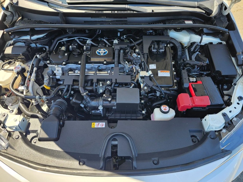Toyota Corolla Vehicle Full-screen Gallery Image 34
