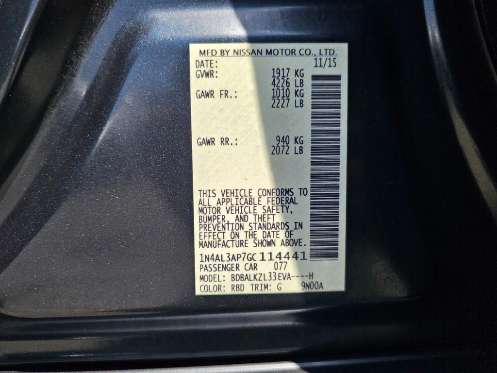 Nissan Altima Vehicle Full-screen Gallery Image 39