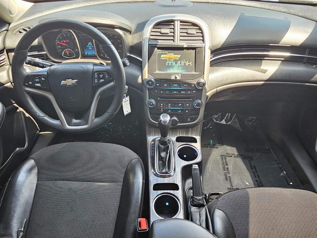 Chevrolet Malibu Vehicle Full-screen Gallery Image 25