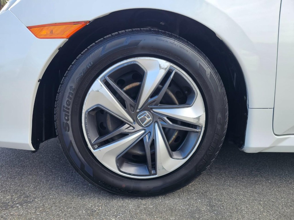 Honda Civic Sedan Vehicle Full-screen Gallery Image 14