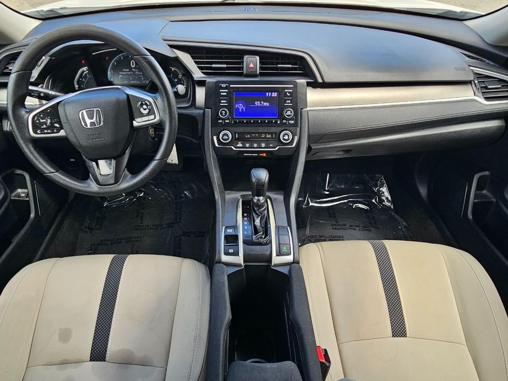 Honda Civic Sedan Vehicle Full-screen Gallery Image 25