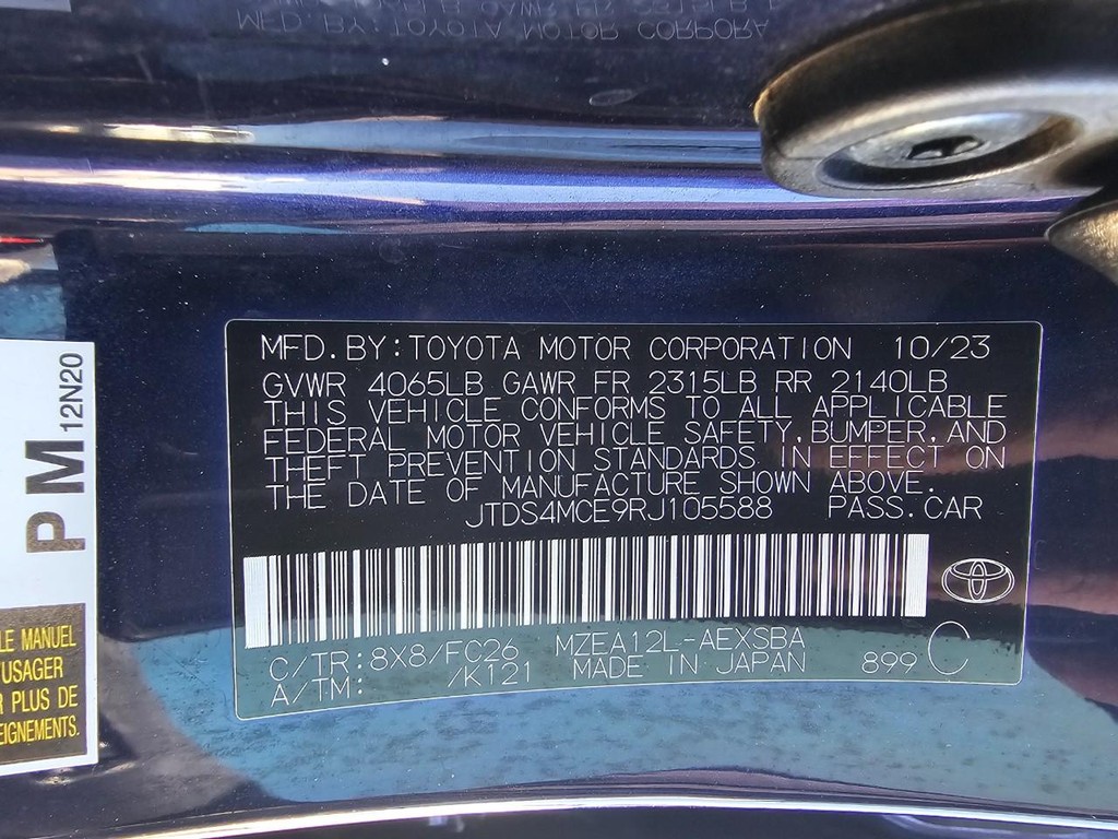Toyota Corolla Vehicle Full-screen Gallery Image 36