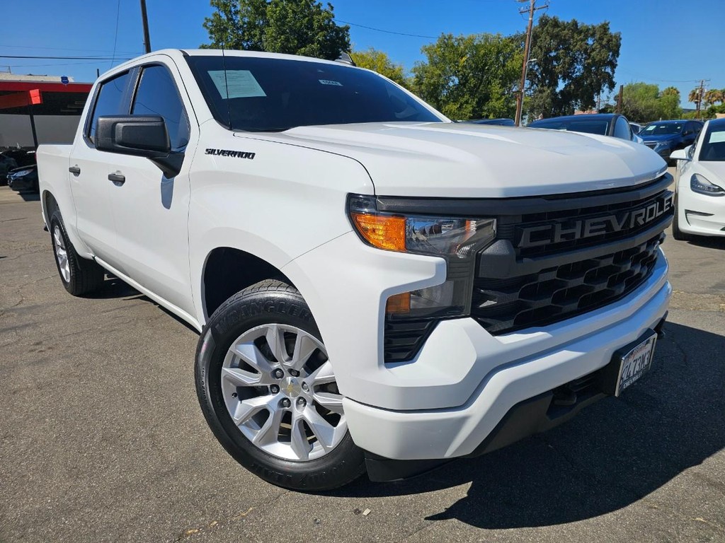 Chevrolet Silverado 1500 Vehicle Full-screen Gallery Image 7