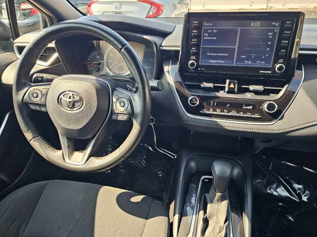 Toyota Corolla Vehicle Full-screen Gallery Image 28