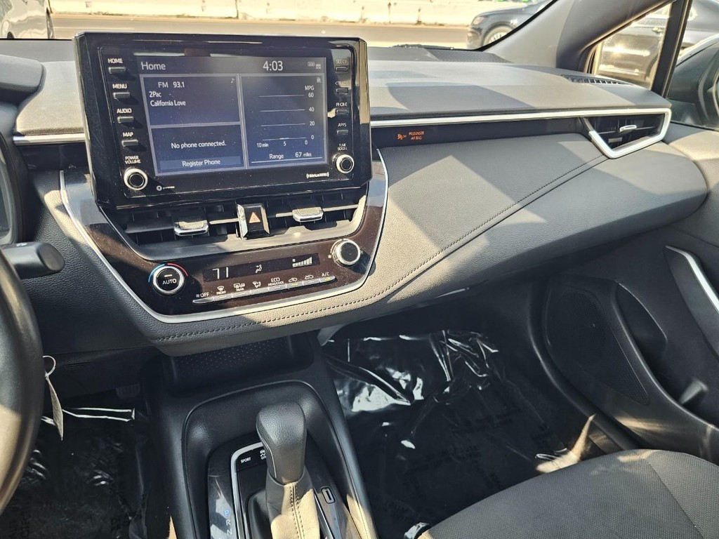 Toyota Corolla Vehicle Full-screen Gallery Image 29