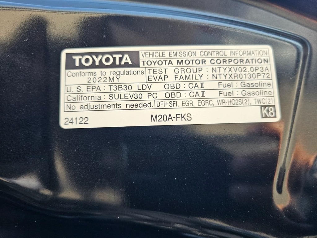 Toyota Corolla Vehicle Full-screen Gallery Image 34