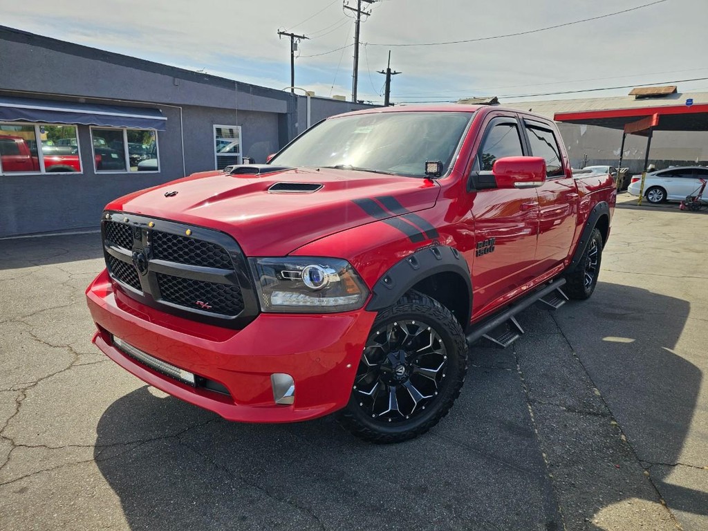 Ram 1500 Vehicle Full-screen Gallery Image 2