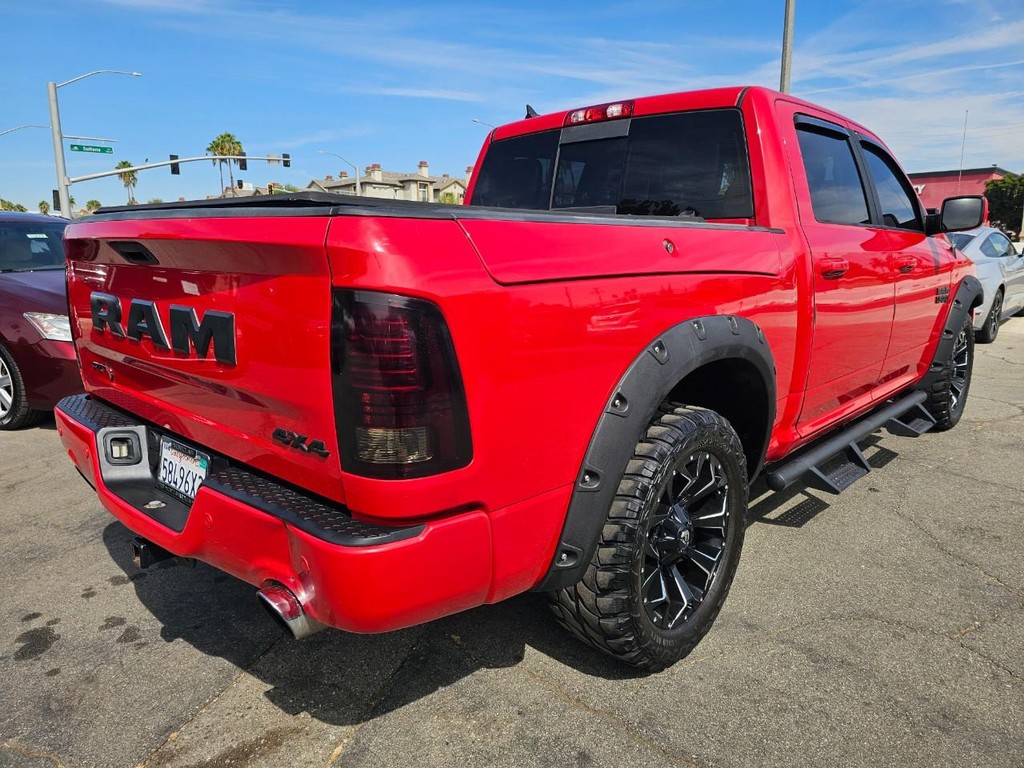 Ram 1500 Vehicle Full-screen Gallery Image 6