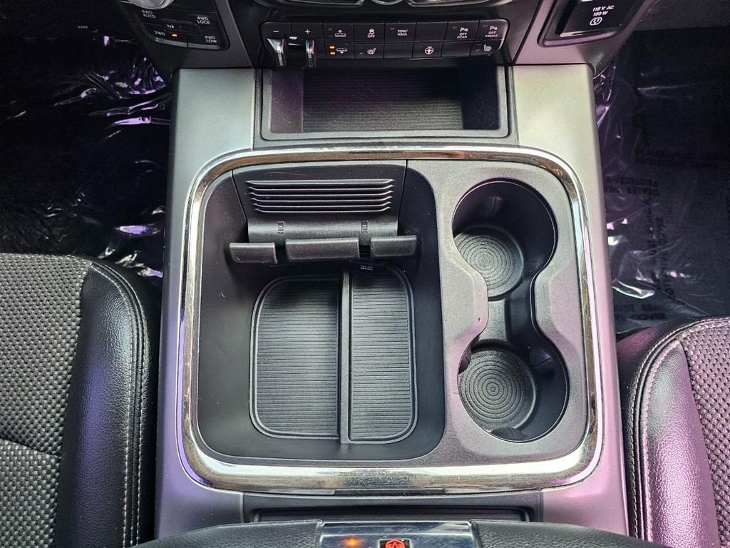 Ram 1500 Vehicle Full-screen Gallery Image 36