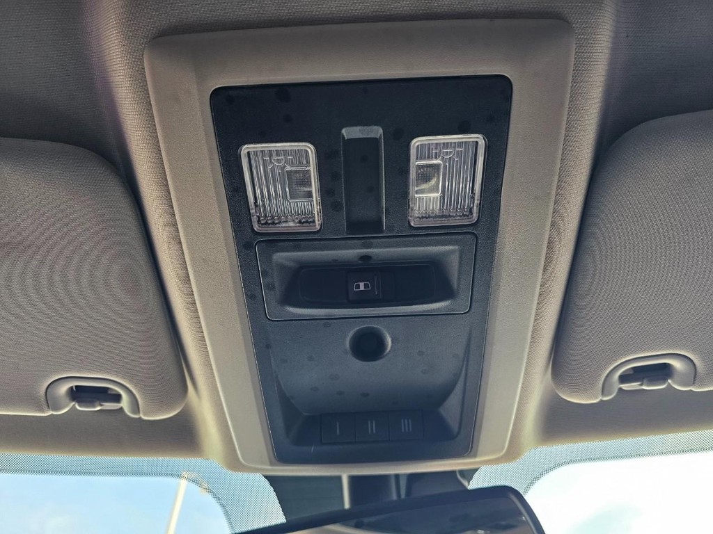 Ram 1500 Vehicle Full-screen Gallery Image 37