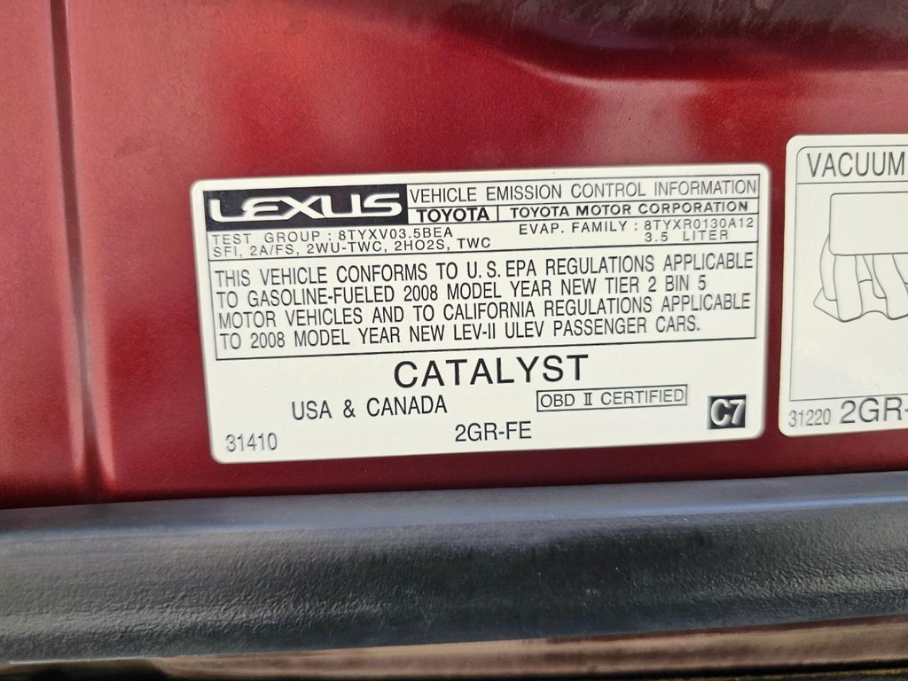 Lexus ES 350 Vehicle Full-screen Gallery Image 34