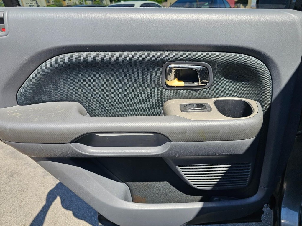 Honda Pilot Vehicle Full-screen Gallery Image 23