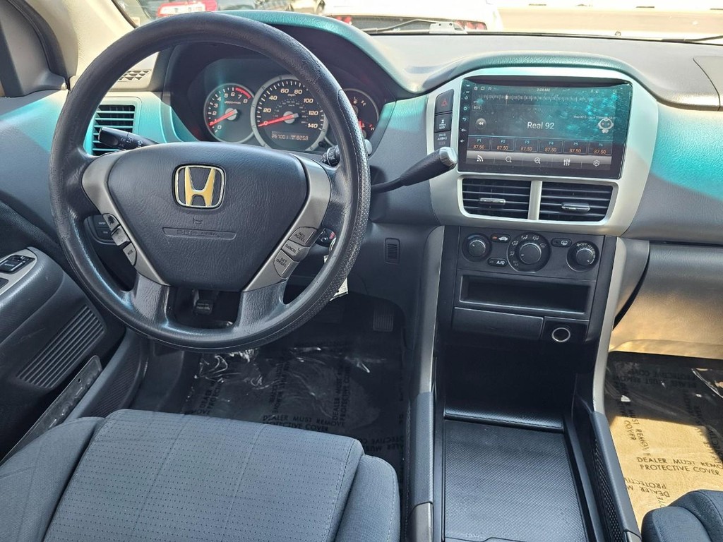 Honda Pilot Vehicle Full-screen Gallery Image 29