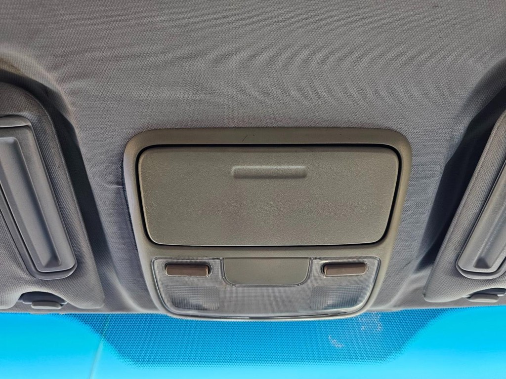 Honda Pilot Vehicle Full-screen Gallery Image 32