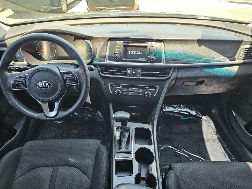Kia Optima Vehicle Full-screen Gallery Image 27