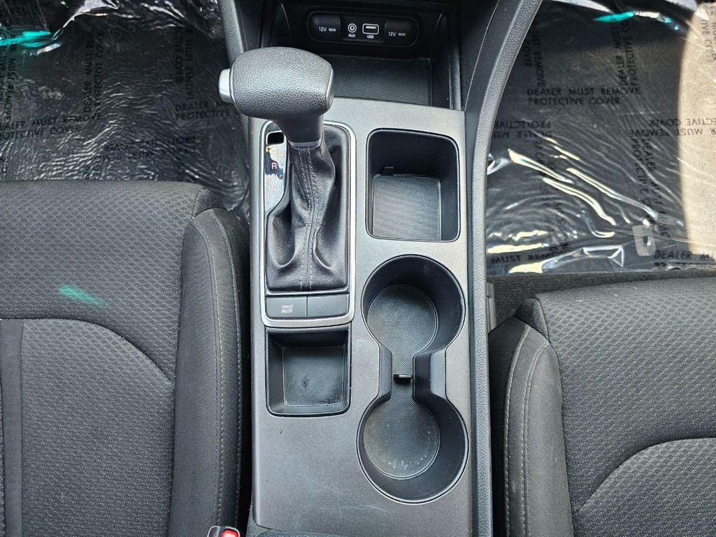 Kia Optima Vehicle Full-screen Gallery Image 32