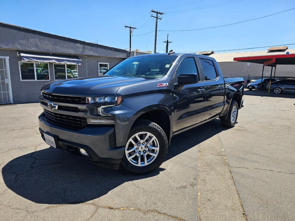 Chevrolet Silverado 1500 Vehicle Full-screen Gallery Image 2
