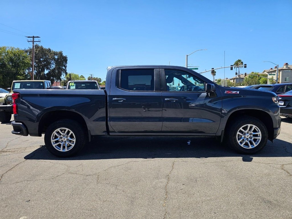 Chevrolet Silverado 1500 Vehicle Full-screen Gallery Image 7