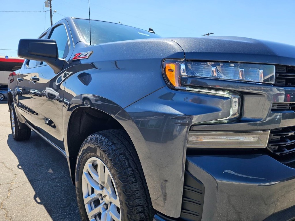 Chevrolet Silverado 1500 Vehicle Full-screen Gallery Image 10