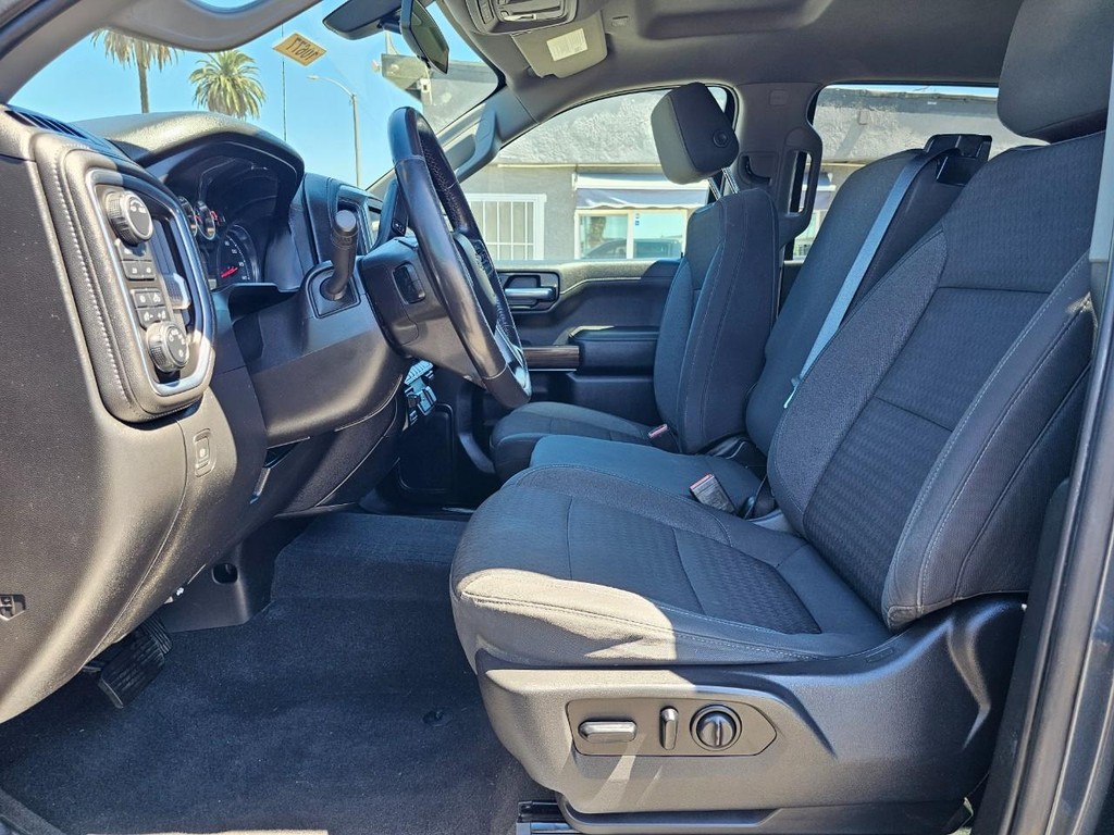 Chevrolet Silverado 1500 Vehicle Full-screen Gallery Image 20