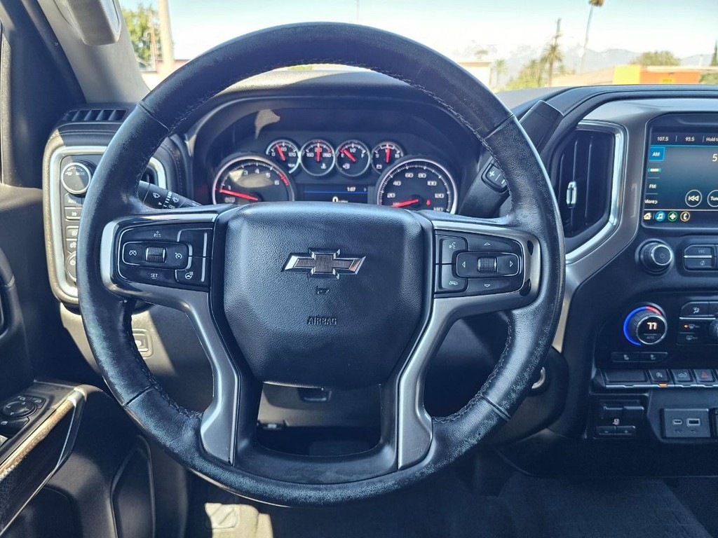 Chevrolet Silverado 1500 Vehicle Full-screen Gallery Image 29
