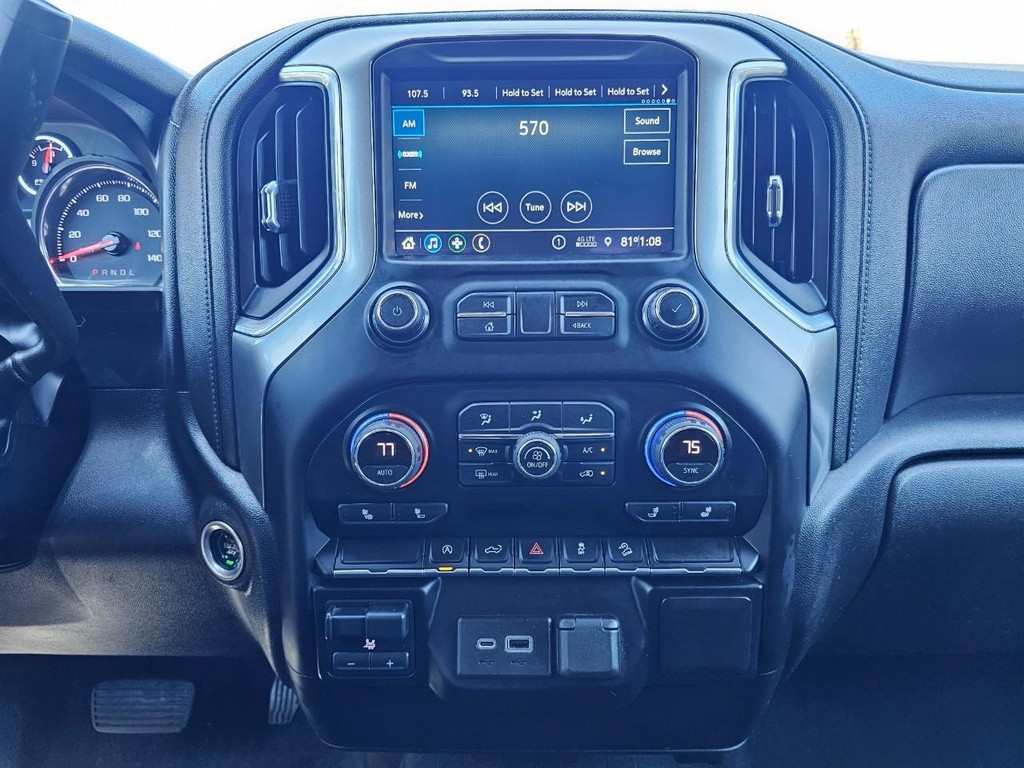 Chevrolet Silverado 1500 Vehicle Full-screen Gallery Image 34